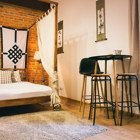 Nomad Apartman