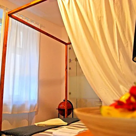 Nomad Apartment